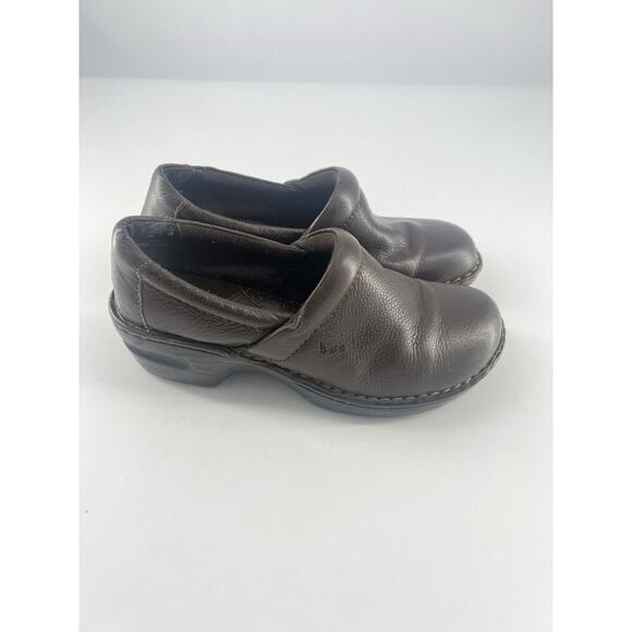 B.O.C. Born Concept Shoe Womens Size 7.5 Brown Leather Loafer Slip On Comfort - Picture 2 of 8